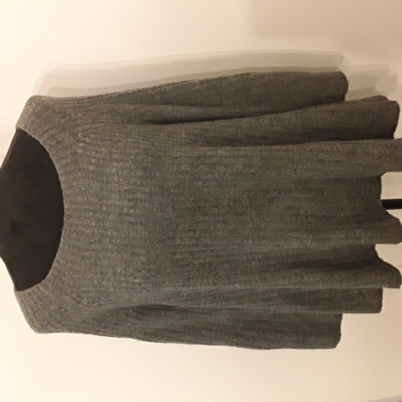 LC Lauren Conrad gray open back sweater XL - Picture 3 of 7